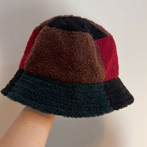 Urban Outfitters Bucket Hat Faux Fur